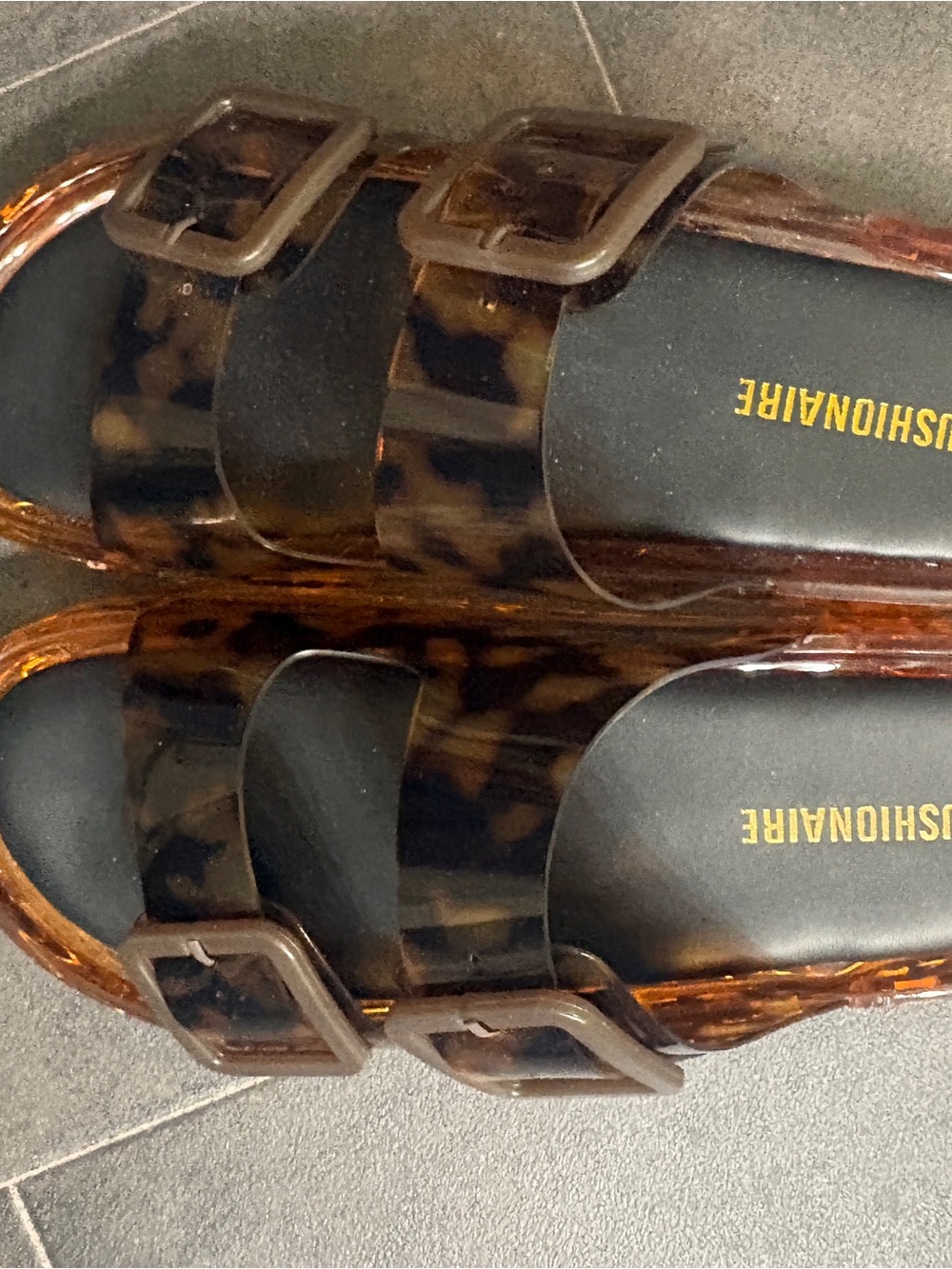 Women’s Tortoise-Pattern Double-Buckle Jelly Sandals